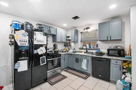 136 Callan Avenue Evanston IL 60202