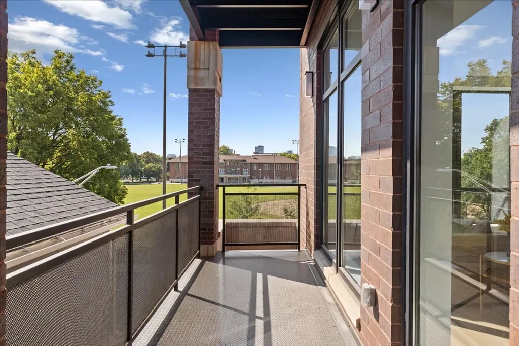 1340 West Chestnut Street Chicago IL 60642