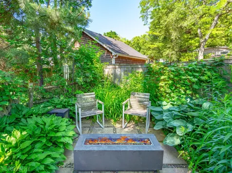 472 Lincoln Avenue Lake Bluff IL 60044
