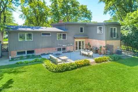 472 Lincoln Avenue Lake Bluff IL 60044