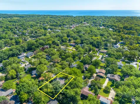 472 Lincoln Avenue Lake Bluff IL 60044