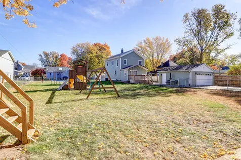 1303 Johnson Avenue Sterling IL 61081