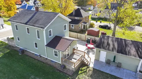 1303 Johnson Avenue Sterling IL 61081