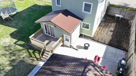 1303 Johnson Avenue Sterling IL 61081