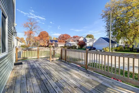 1303 Johnson Avenue Sterling IL 61081