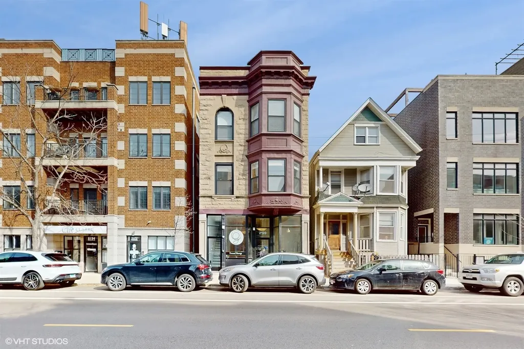 2120 West Belmont Avenue Chicago IL 60618