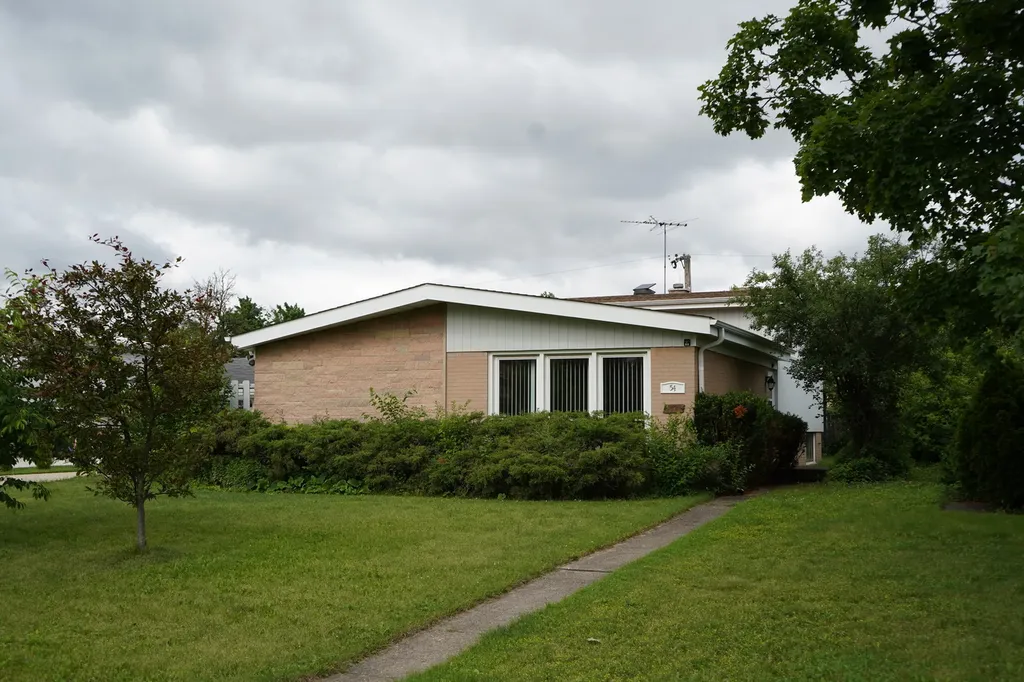 54 Fernwood Drive Glenview IL 60025