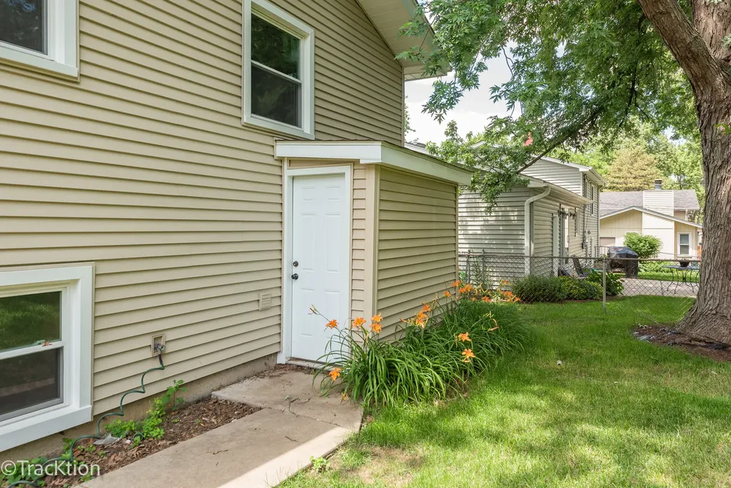 0N273 Peter Road Winfield IL 60190