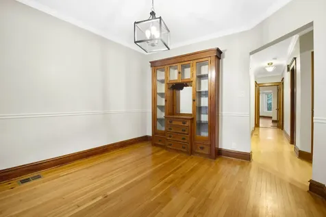 1232 West Glenlake Avenue Chicago IL 60660
