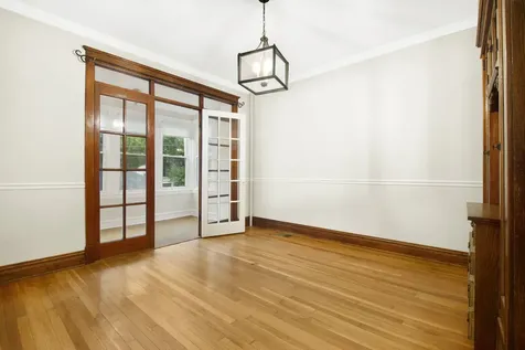 1232 West Glenlake Avenue Chicago IL 60660