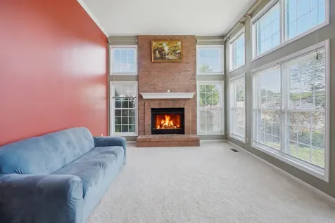 608 Lindsay Circle North Aurora IL 60542