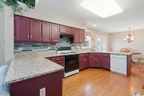 608 Lindsay Circle North Aurora IL 60542
