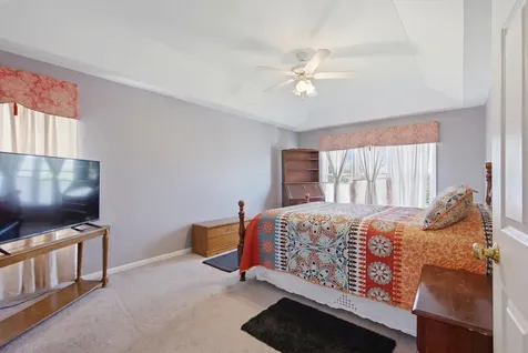 608 Lindsay Circle North Aurora IL 60542