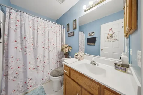608 Lindsay Circle North Aurora IL 60542