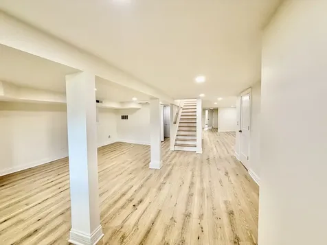 6341 North Campbell Avenue Chicago IL 60659