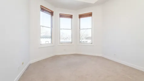 845 West Altgeld Street Chicago IL 60614