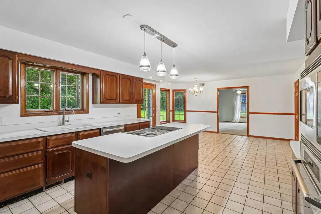 41924 North Tammi Terrace Antioch IL 60002