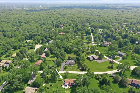 152 Foxwood Lane Barrington IL 60010