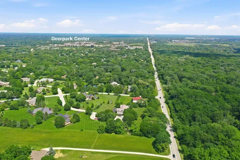 152 Foxwood Lane Barrington IL 60010