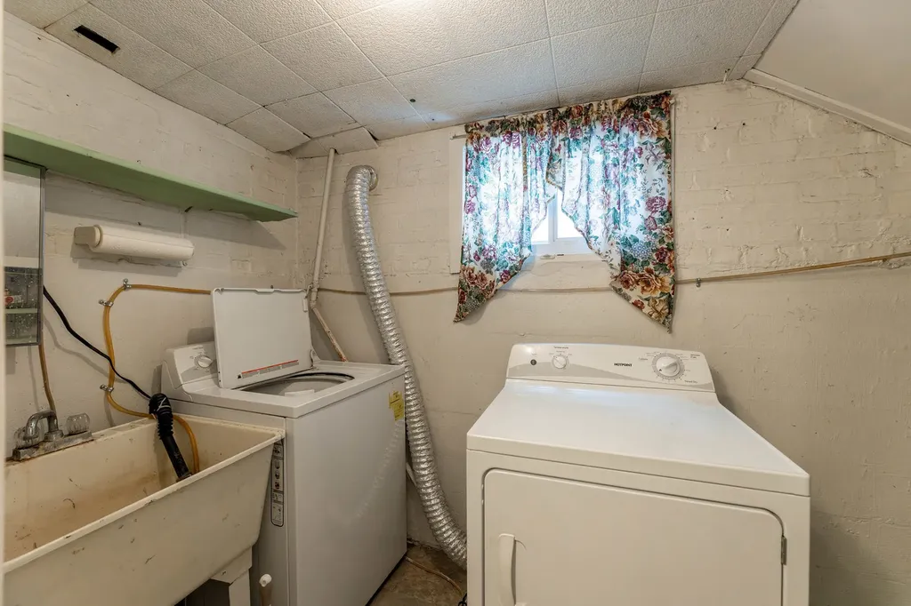 10831 South Kedzie Avenue Chicago IL 60655
