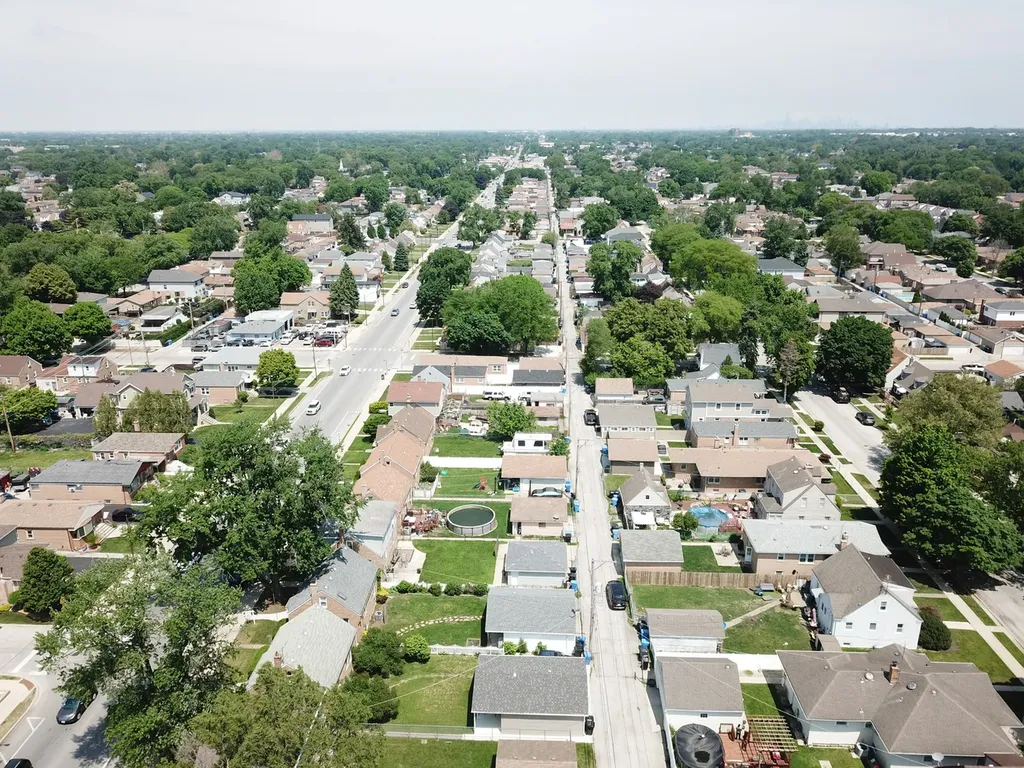 10831 South Kedzie Avenue Chicago IL 60655
