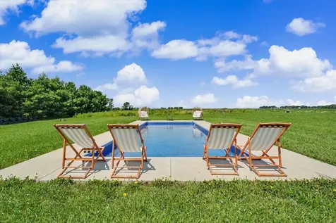 1090 Bucks Pond Road Monticello IL 61856