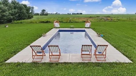 1090 Bucks Pond Road Monticello IL 61856
