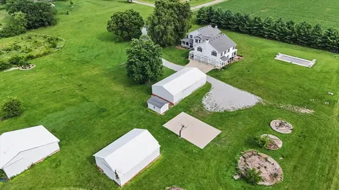 1090 Bucks Pond Road Monticello IL 61856