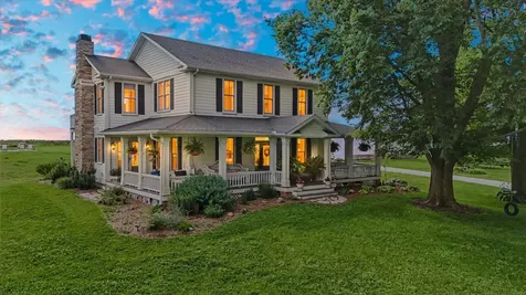 1090 Bucks Pond Road Monticello IL 61856