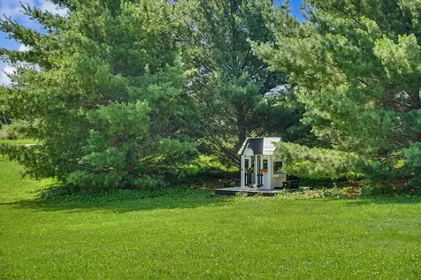 1090 Bucks Pond Road Monticello IL 61856
