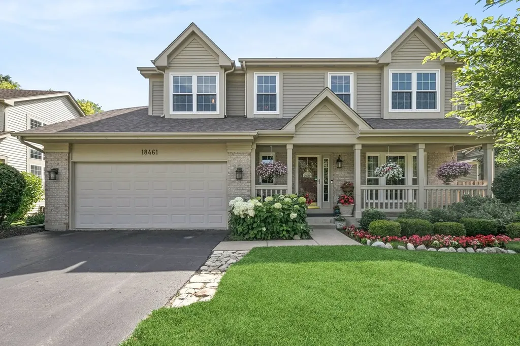 18461 West Meander Drive N Grayslake IL 60030