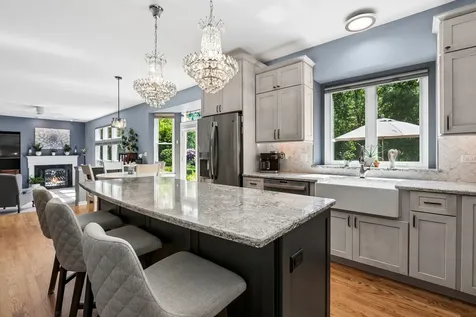 18461 West Meander Drive N Grayslake IL 60030