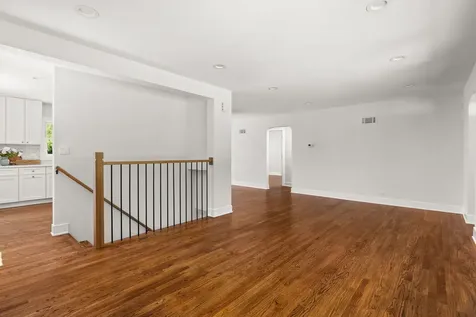 8918 Parkside Avenue Morton Grove IL 60053