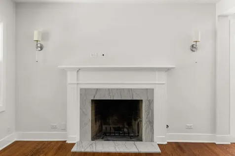 8918 Parkside Avenue Morton Grove IL 60053