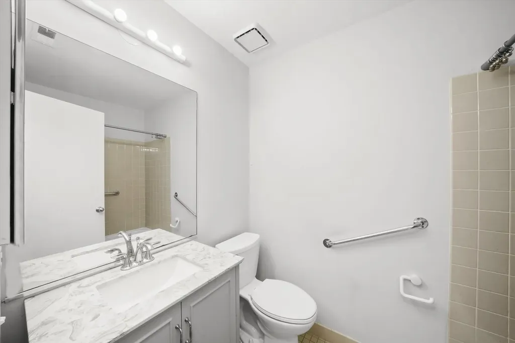 1440 South State Street Chicago IL 60605