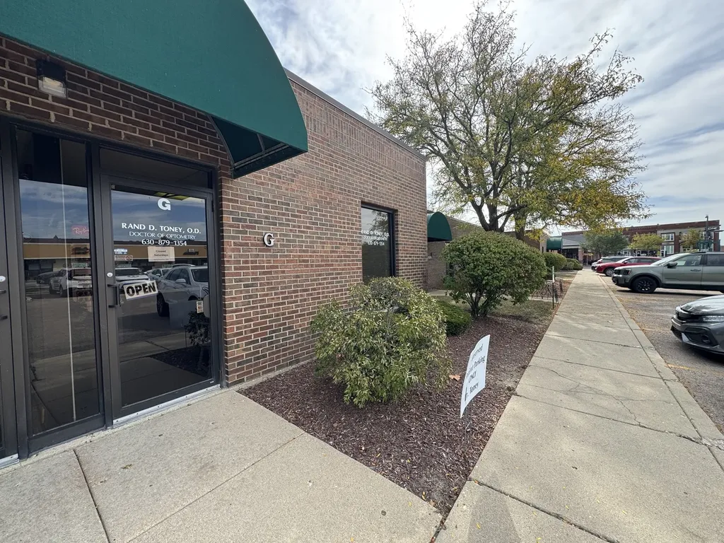 34 North Island Avenue Batavia IL 60510
