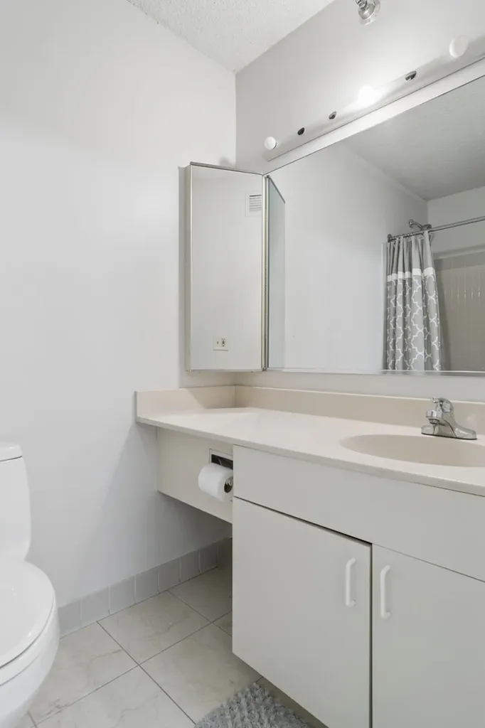 480 North Mcclurg Court Chicago IL 60611
