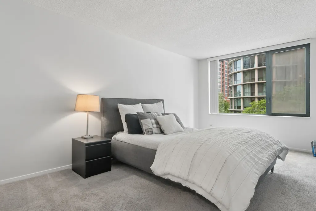 480 North Mcclurg Court Chicago IL 60611