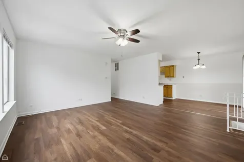 13 Elm Court Bolingbrook IL 60440