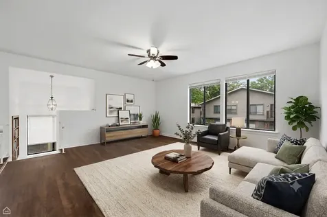 13 Elm Court Bolingbrook IL 60440