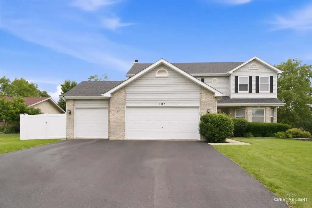 605 Woodchuck Trail Oswego IL 60543