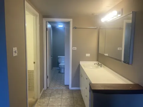 13622 Royal Court Crestwood IL 60418