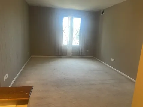13622 Royal Court Crestwood IL 60418