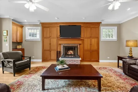 2142 Harrison Street Glenview IL 60025