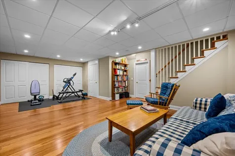 2142 Harrison Street Glenview IL 60025