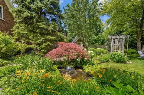 2142 Harrison Street Glenview IL 60025
