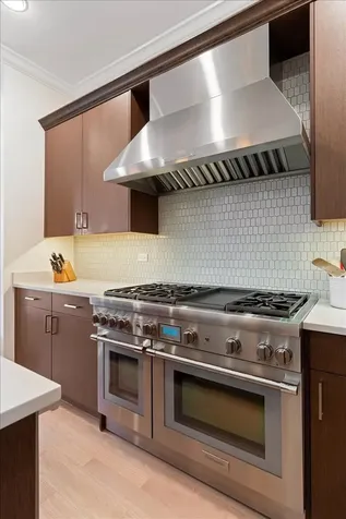3842 North Southport Avenue Chicago IL 60613