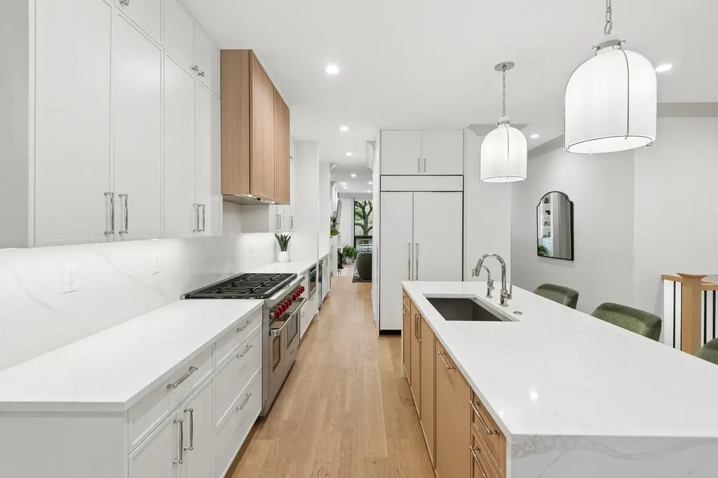 1646 North Orchard Street Chicago IL 60614