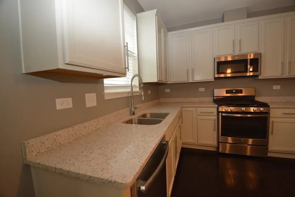 2953 Madison Drive Naperville IL 60564