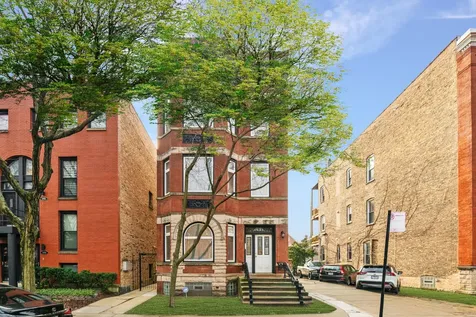 1303 West Flournoy Street Chicago IL 60607